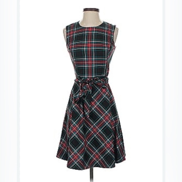 Draper James Georgia Plaid Love Circle Dress Size 8 - Picture 3 of 11